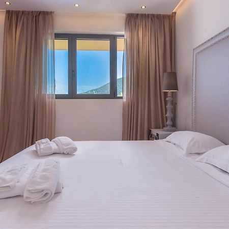 The Dynasty Villas Sivota  Ngoại thất bức ảnh